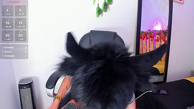 lucius morningstar online show from April 8, 2026, 8:31 pm