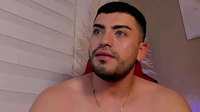 Alexander Diazz online show from May 16, 2026, 1:02 am