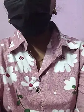 Snapshot of Vasundhara_telugu chatting on July 17, 2026, 6:24 pm Vasundhara telugu online show from July 17, 2026, 6:24 pm