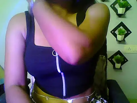 Saxy Mony002 online show from June 23, 2026, 3:43 pm