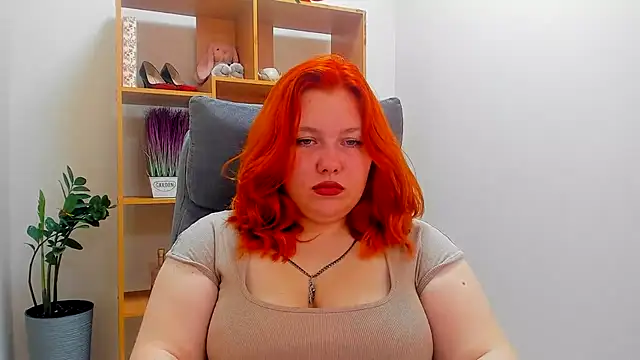 Snapshot of Aillia-Rous chatting on May 24, 2026, 6:29 am Aillia-Rous online show from May 24, 2026, 6:29 am