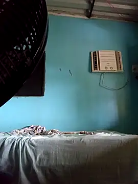 66luis3 online show from April 19, 2026, 3:55 pm