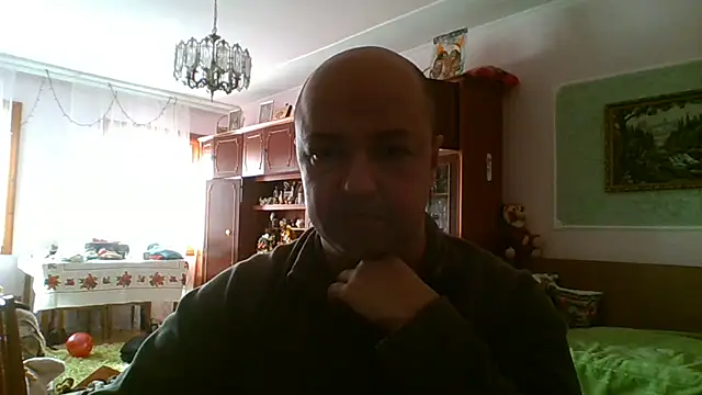 Luceriusbigass online show from February 7, 2026, 10:19 am