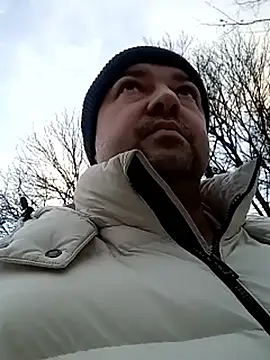 Luceriusbigass online show from February 11, 2026, 3:06 pm