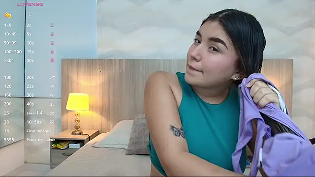 skinny laura online show from July 13, 2026, 11:02 am