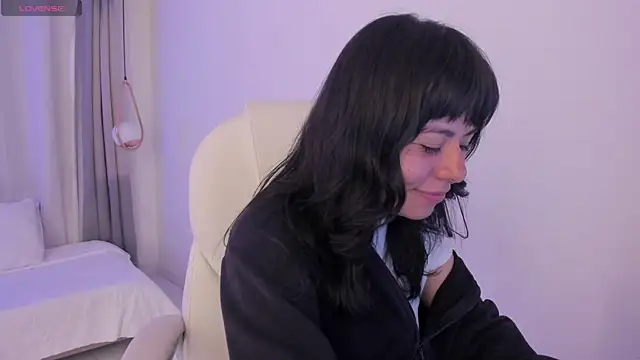 ghostmila online show from July 17, 2026, 1:12 am