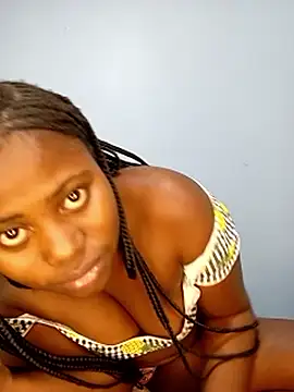 Snapshot of Scarlettxx_22 chatting on May 27, 2026, 8:17 pm Scarlettxx 22 online show from May 27, 2026, 8:17 pm
