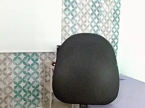 Snapshot of Deyancarson chatting on April 12, 2026, 4:01 pm Deyancarson online show from April 12, 2026, 4:01 pm