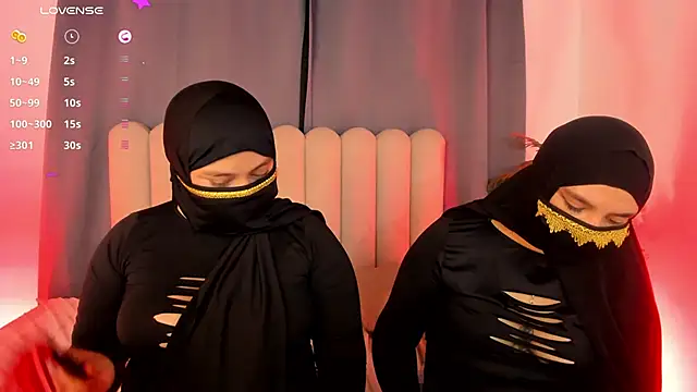 aziza dalila02 online show from April 11, 2026, 7:45 am