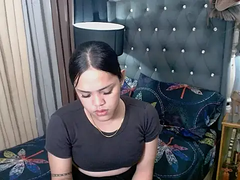 Snapshot of yhanachoii chatting on June 16, 2026, 8:00 pm yhanachoii online show from June 16, 2026, 8:00 pm