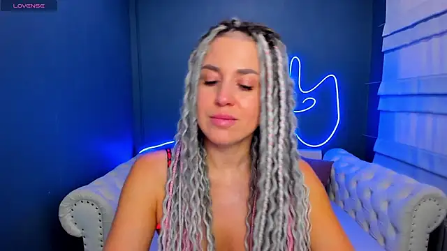 Fire  Dancer online show from April 15, 2026, 1:34 am