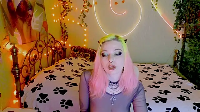 Snapshot of Sansarella chatting on February 21, 2026, 3:13 pm Sansarella online show from February 21, 2026, 3:13 pm