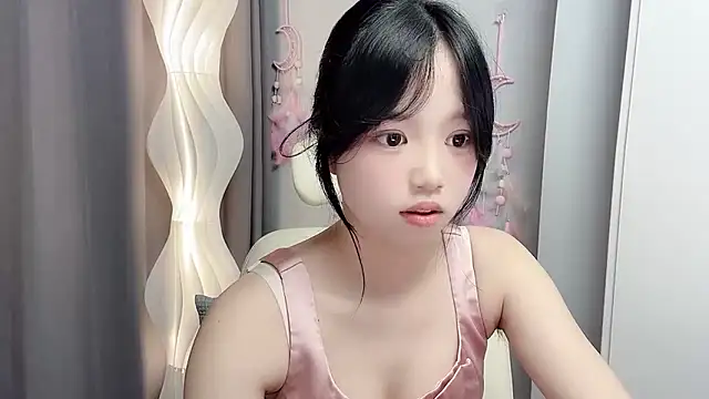 Snapshot of Xiaoqing00 chatting on June 5, 2026, 6:52 am Xiaoqing00 online show from June 5, 2026, 6:52 am