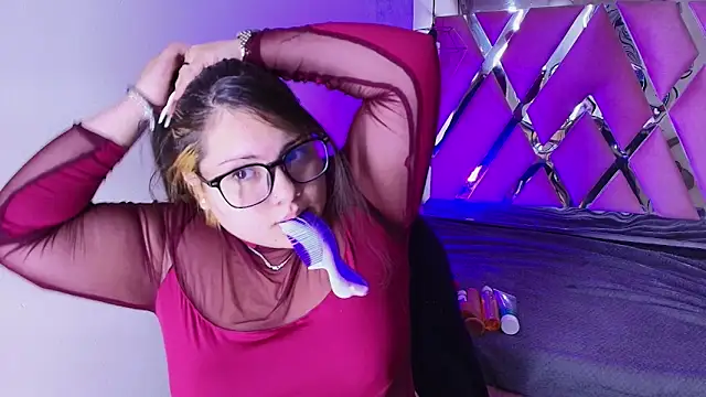 Dreamboo   online show from April 29, 2026, 11:47 am