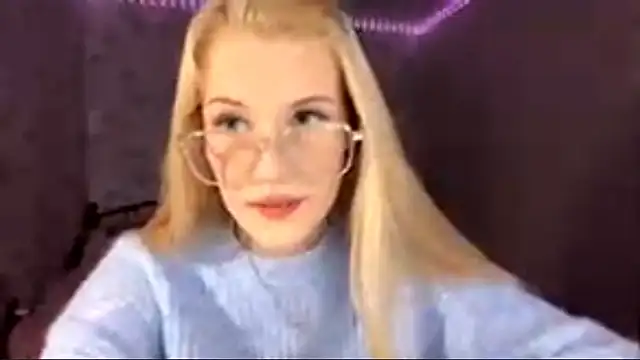 Ketris Drewerses online show from April 22, 2026, 1:23 pm