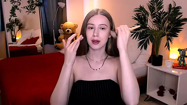 cheeky chick online show from June 27, 2026, 6:18 am