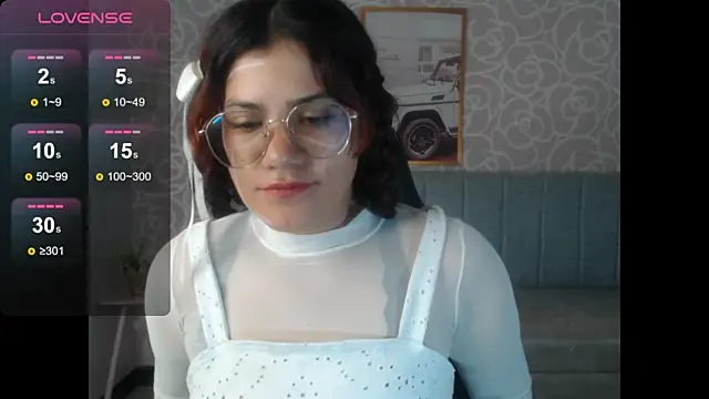 Snapshot of Scarlett_jhonson_ch chatting on April 19, 2026, 12:37 pm Scarlett jhonson ch online show from April 19, 2026, 12:37 pm