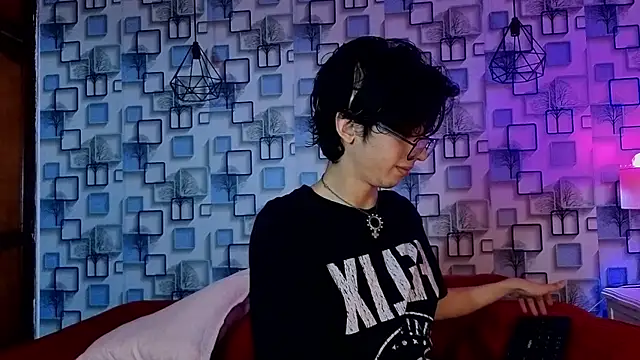Snapshot of Twink_Sebas7 chatting on May 12, 2026, 12:24 pm Twink Sebas7 online show from May 12, 2026, 12:24 pm