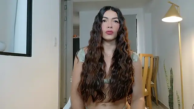 Snapshot of alisson-tylor chatting on July 10, 2026, 7:05 pm alisson-tylor online show from July 10, 2026, 7:05 pm