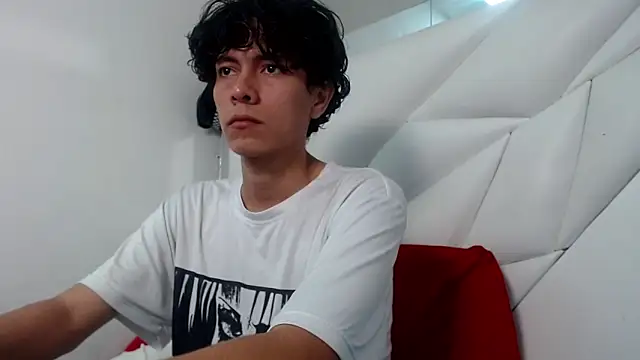 Shirowitheb online show from April 12, 2026, 12:21 pm