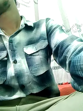 Trisha6269 online show from April 10, 2026, 2:44 pm