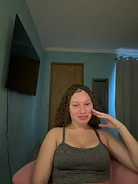 Snapshot of sophiiahot chatting on May 7, 2026, 1:27 pm sophiiahot online show from May 7, 2026, 1:27 pm