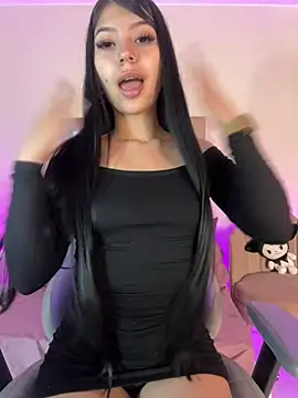 sweett sophie1 online show from June 15, 2026, 8:55 pm