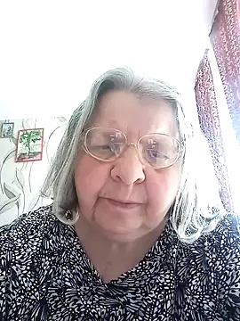 MartaMia68 online show from May 16, 2026, 11:09 am