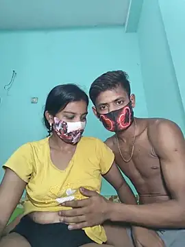 Hot-Couple4 online show from May 24, 2026, 6:02 pm