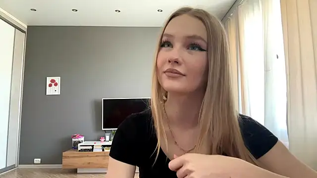 PlasaRima online show from May 19, 2026, 1:56 am