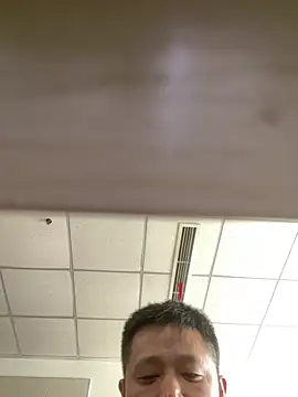 saonan JJ online show from April 14, 2026, 4:07 am