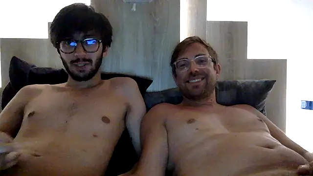 Snapshot of DoubleA2111 chatting on May 25, 2026, 10:16 pm DoubleA2111 online show from May 25, 2026, 10:16 pm