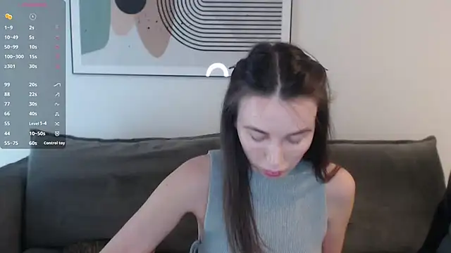 summer time12 online show from April 14, 2026, 12:33 pm