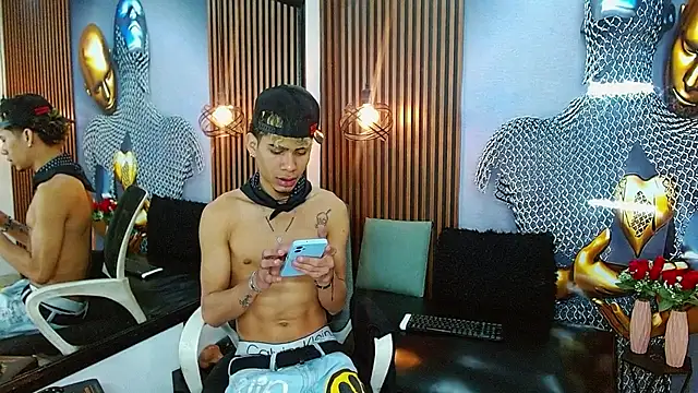 Skinny cute Alyer online show from July 8, 2026, 2:38 am