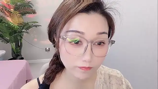 Yunxi- online show from May 3, 2026, 3:34 am