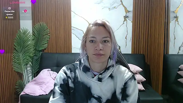 alonddra tay online show from July 14, 2026, 11:49 am