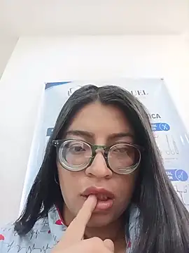 Snapshot of SOFI__10 chatting on May 18, 2026, 2:23 pm SOFI 10 online show from May 18, 2026, 2:23 pm