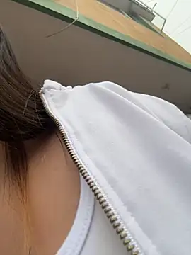 Lucyfer-fire online show from April 15, 2026, 11:17 am