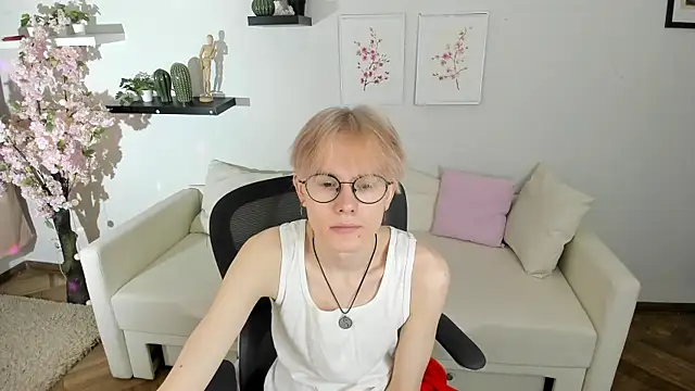 Liam Blair online show from April 14, 2026, 5:35 am