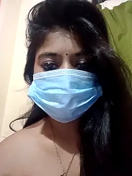 Snapshot of dearmona00 chatting on June 15, 2026, 5:37 pm dearmona00 online show from June 15, 2026, 5:37 pm