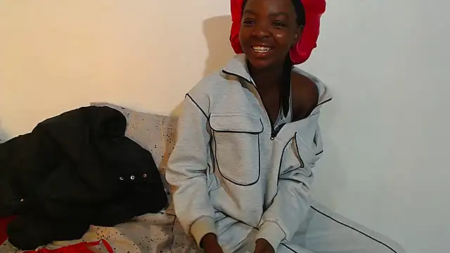 PetiteEbonyBabe  online show from July 16, 2026, 4:51 am