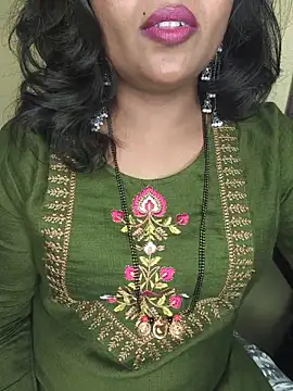 Snapshot of ur_love_kannada1 chatting on May 20, 2026, 6:25 pm ur love kannada1 online show from May 20, 2026, 6:25 pm