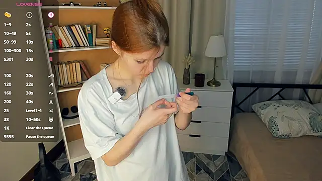 Snapshot of ReikoNothstein chatting on April 11, 2026, 6:40 am ReikoNothstein online show from April 11, 2026, 6:40 am