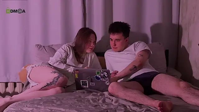 Snapshot of oakpatch chatting on April 13, 2026, 4:56 pm oakpatch online show from April 13, 2026, 4:56 pm