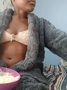 Snapshot of ShyBabe_07 chatting on June 1, 2026, 8:38 am ShyBabe 07 online show from June 1, 2026, 8:38 am