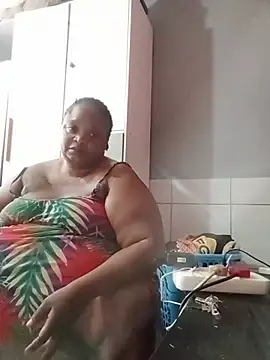 Snapshot of SweetBelly1 chatting on June 10, 2026, 8:57 am SweetBelly1 online show from June 10, 2026, 8:57 am
