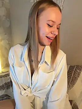 leyaaftermidnight online show from April 17, 2026, 9:12 am