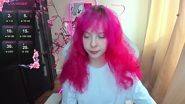 InfernoKitten online show from April 21, 2026, 12:56 am