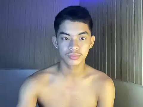 Snapshot of yourhotasian_jhonpol16 chatting on May 2, 2026, 6:24 pm yourhotasian jhonpol16 online show from May 2, 2026, 6:24 pm