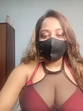 Suger Lips 99 online show from June 16, 2026, 4:09 pm